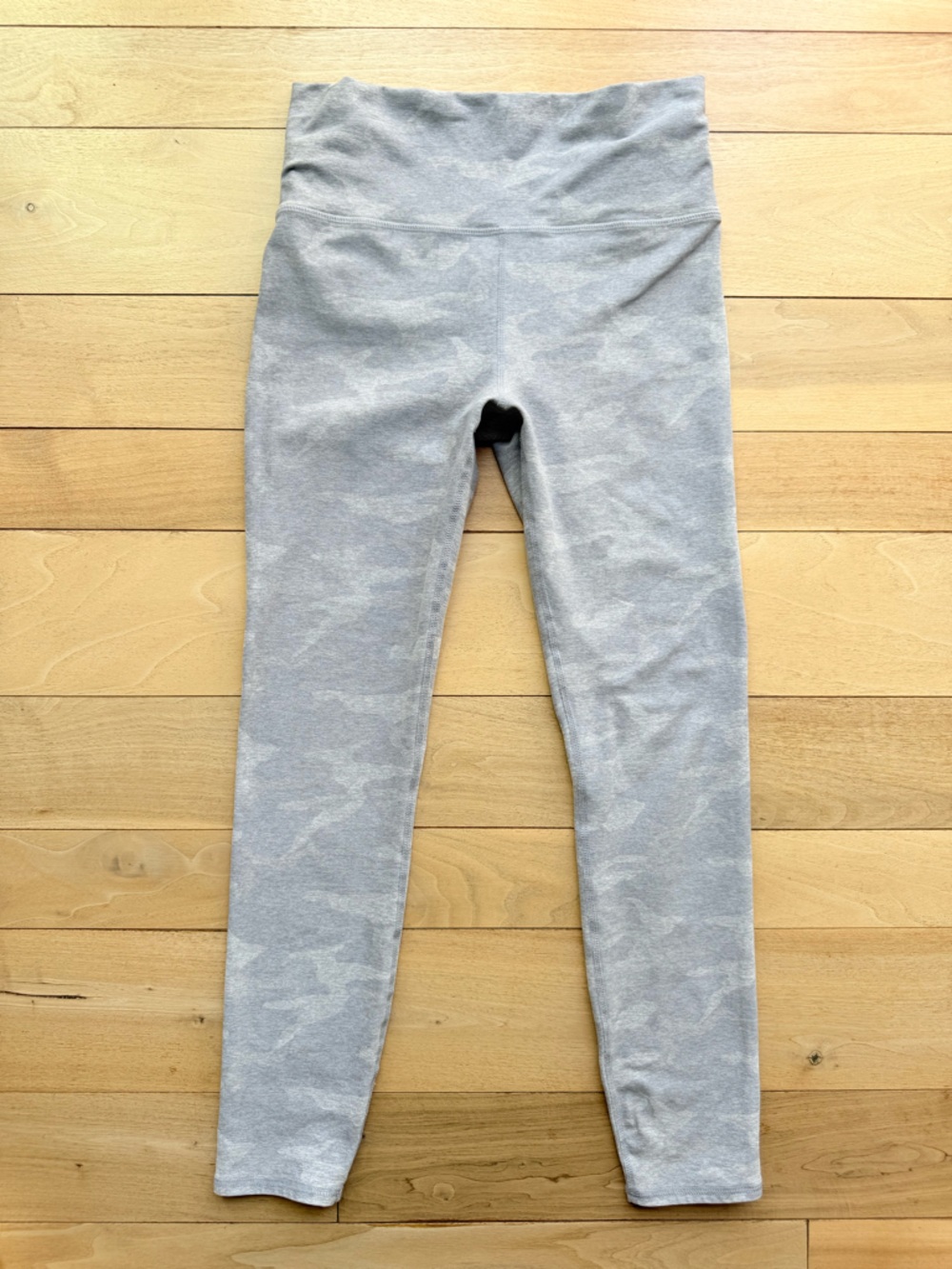 Vuori Light Gray Camo/ Clean Elevation Legging S